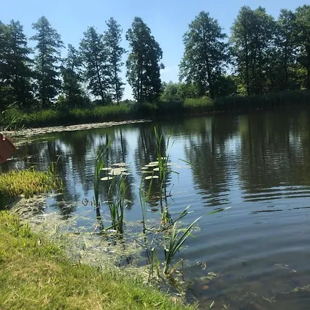 营地 Miedzy Nami Nad Jeziorem Kołczewo