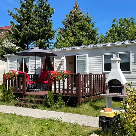 Miedzy Nami Nad Jeziorem Camping Kołczewo