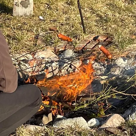 Miedzy Nami Nad Jeziorem Kołczewo