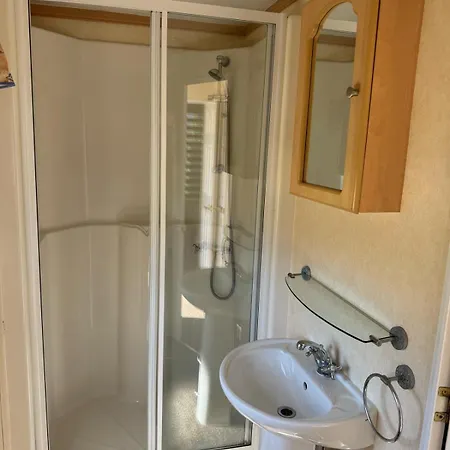 Campeggio Miedzy Nami Nad Jeziorem Kolczewo