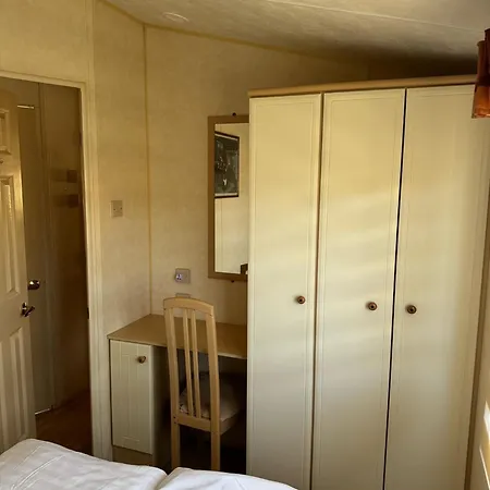 Miedzy Nami Nad Jeziorem *