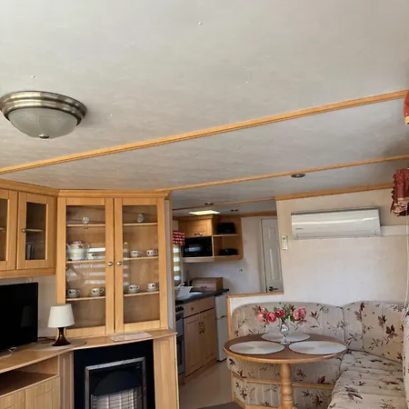 Miedzy Nami Nad Jeziorem * Kołczewo