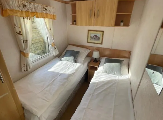 Campsite Miedzy Nami Nad Jeziorem