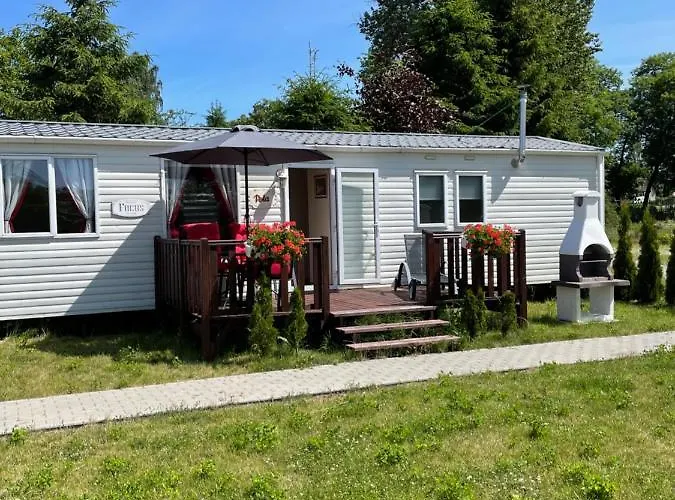 Miedzy Nami Nad Jeziorem