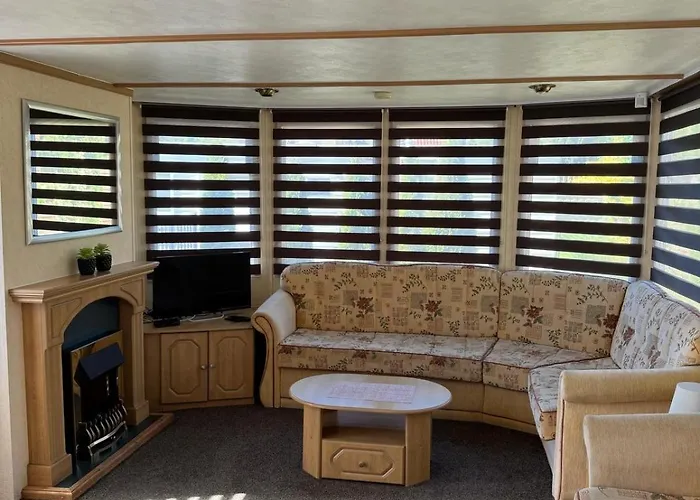 Miedzy Nami Nad Jeziorem Campsite *