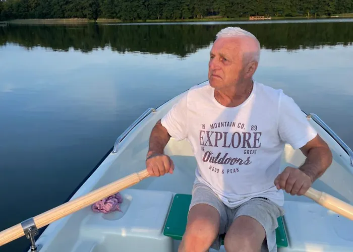 Campsite Miedzy Nami Nad Jeziorem