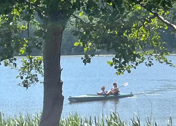 Miedzy Nami Nad Jeziorem Campsite