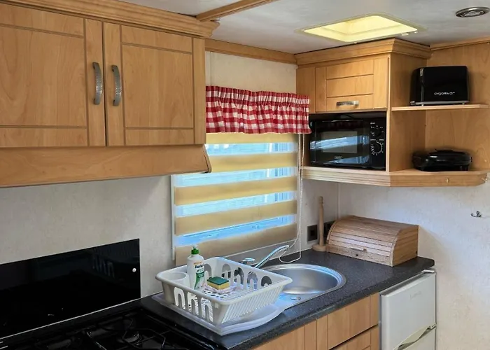 Campsite Miedzy Nami Nad Jeziorem Kolczewo