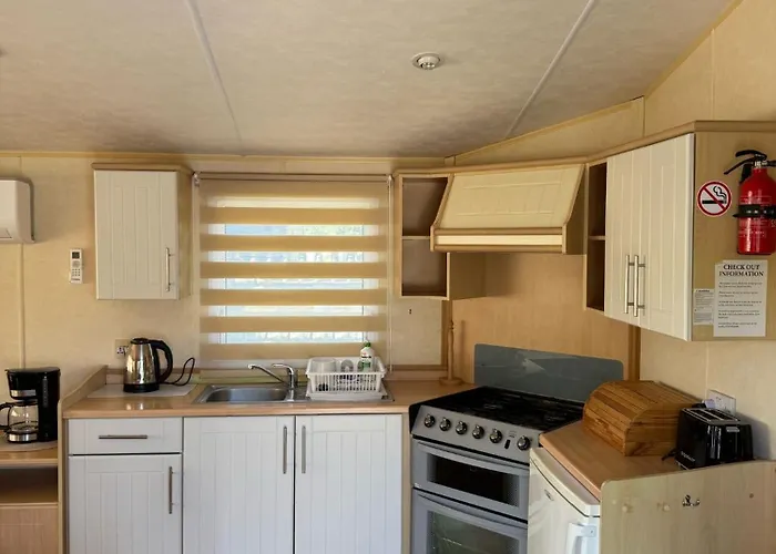 Miedzy Nami Nad Jeziorem * Kołczewo